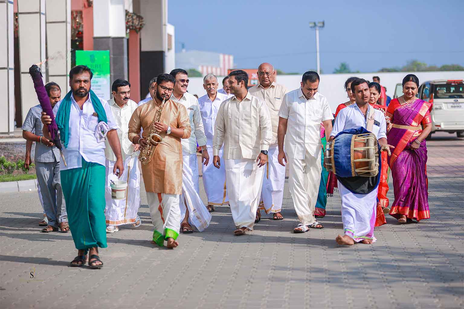 Maharaj & Alagammai