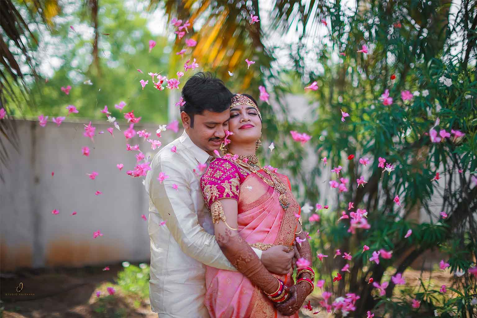 Chenniappa Adithyan & Iniya